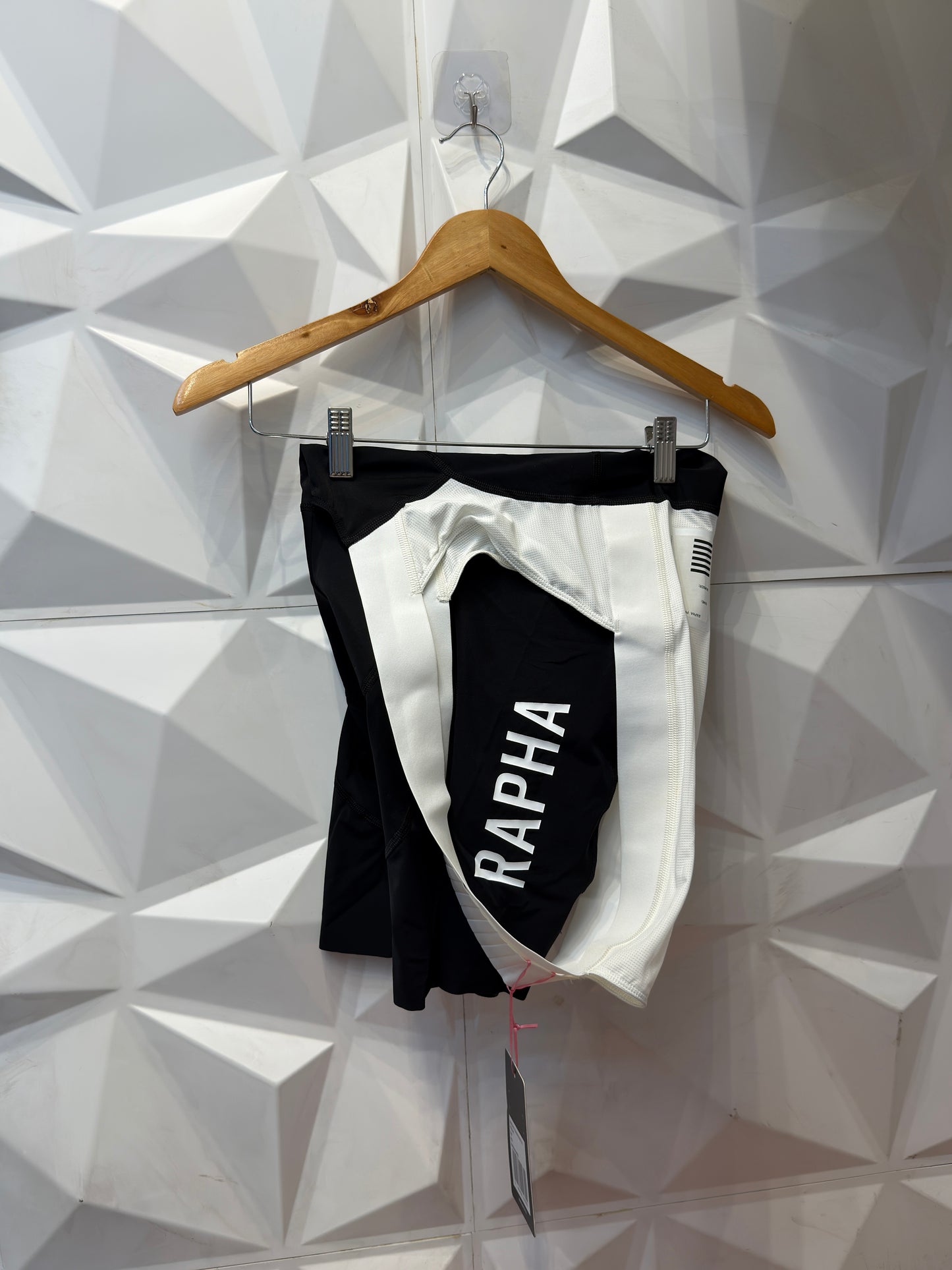Rapha Men's Pro Team Bib Shorts III Regular - Black / White