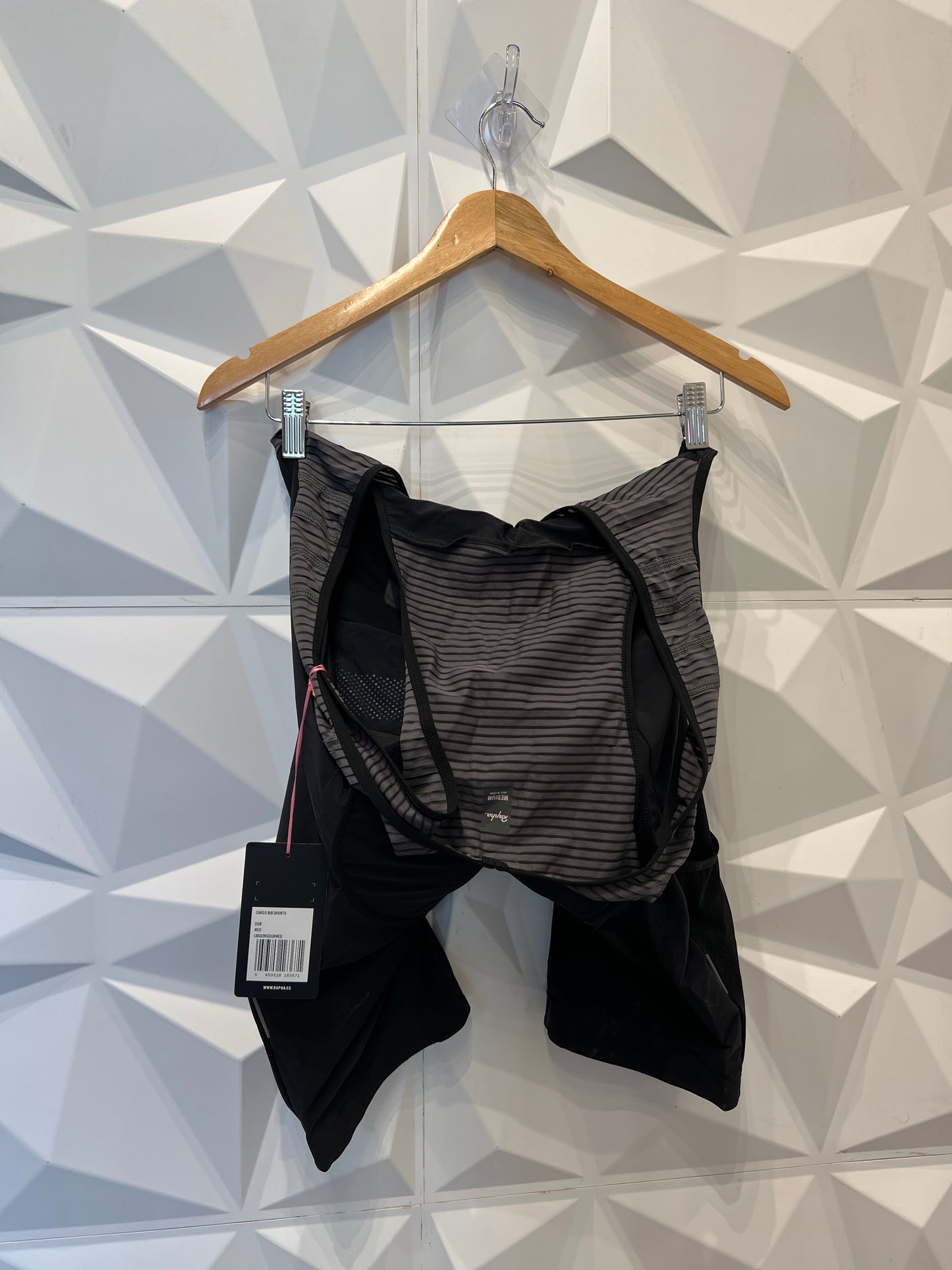 Rapha Men's Cargo Bib Shorts - Dark Grey