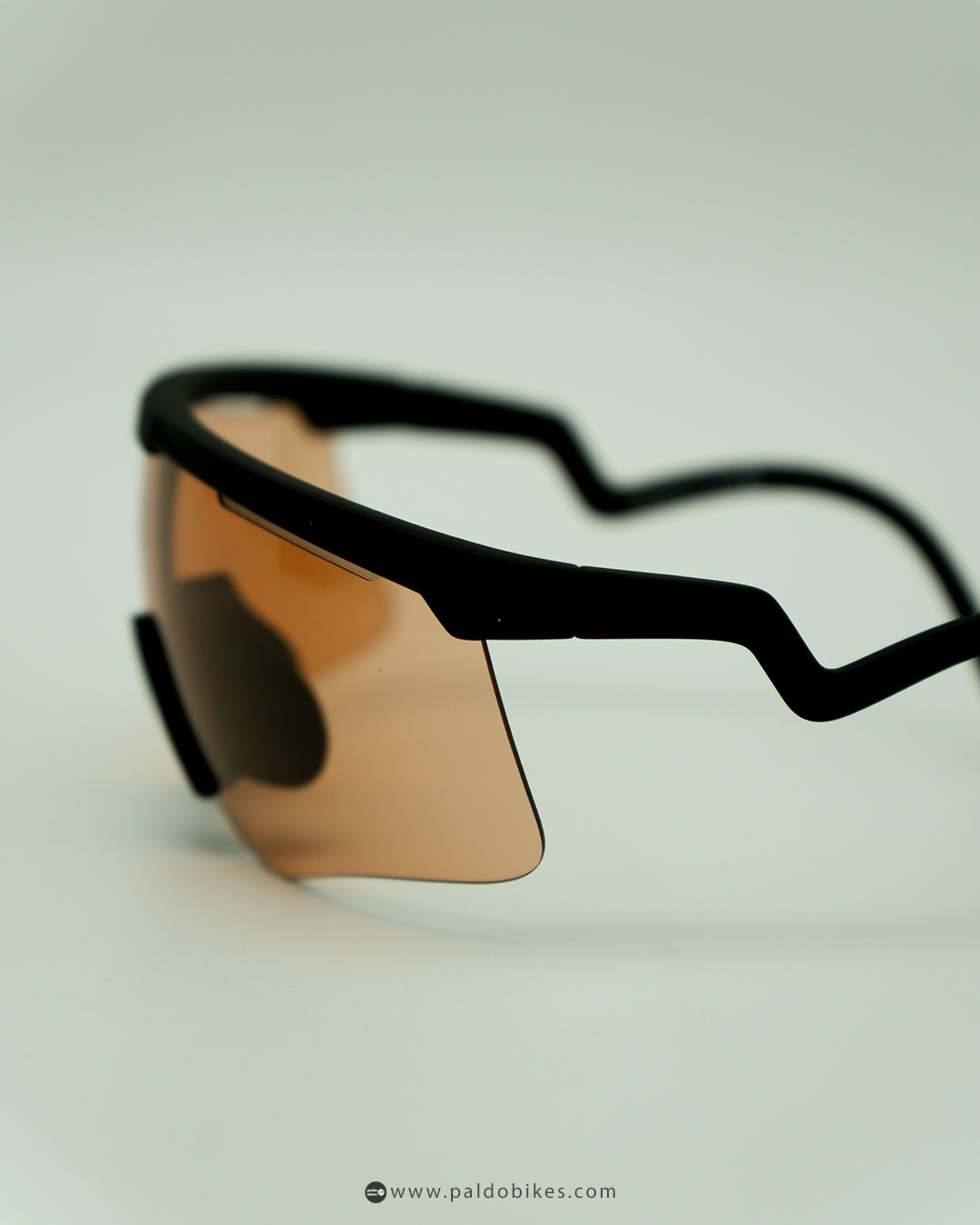 ALBA Optics Delta VZUM SLM - Black (Asian Fit)